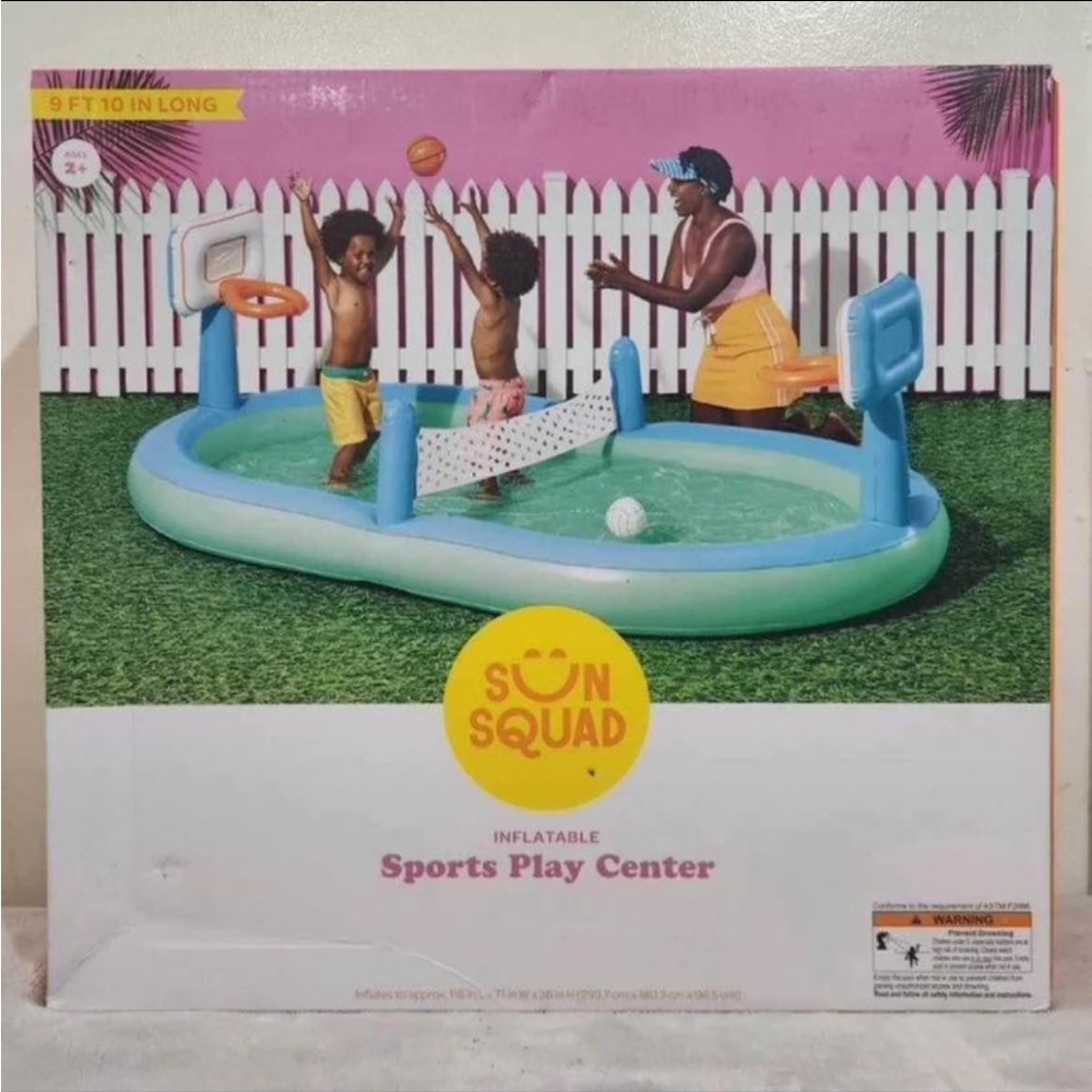Sun Squad Inflatable
Sports Play Center